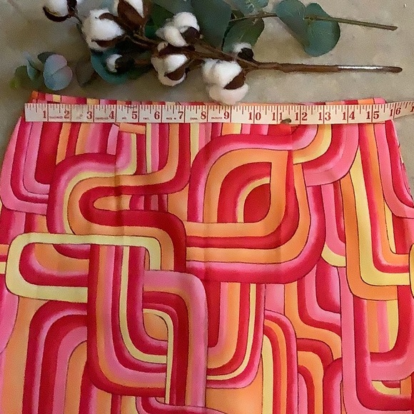 FUN FUN FUN skirt Size 9/10 - Picture 3 of 6